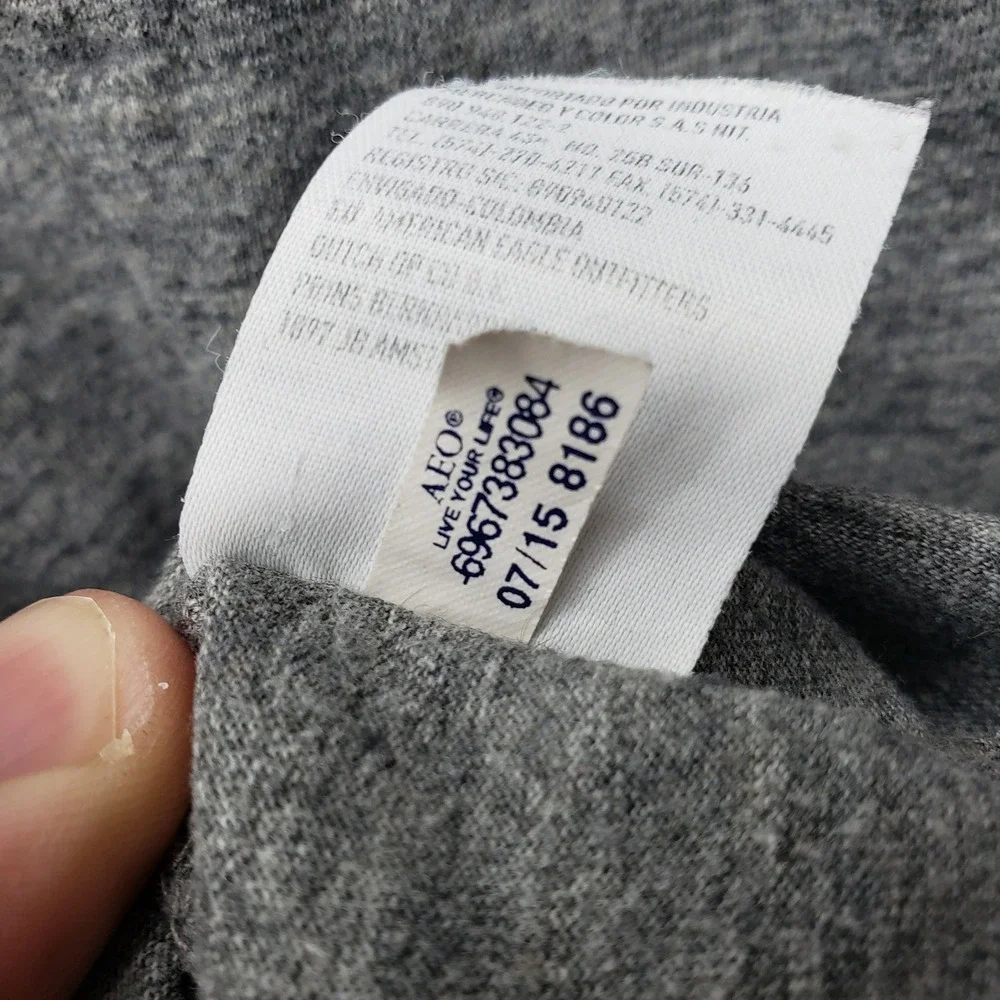 American Eagle Men's Legacy Tee Shirt Bird Logo Gray Minimalist Casual Basic L